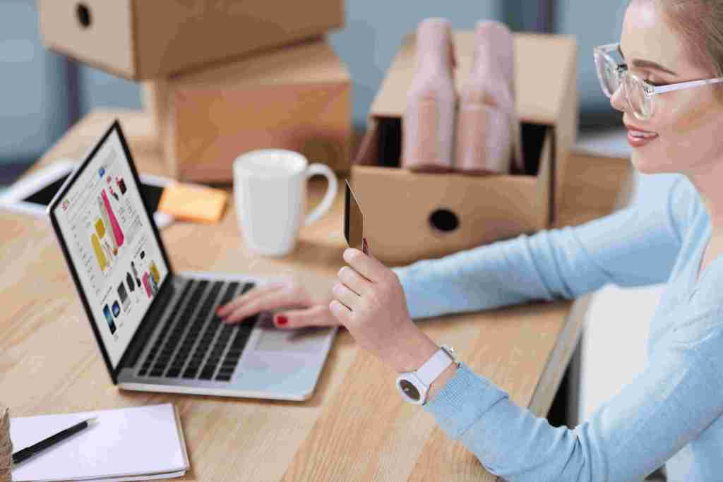 L'acquisto on line diventata una consuetudine, ma coinvolge solo il senso della vista. Ce ne sono altri 5 su cui lavorare!